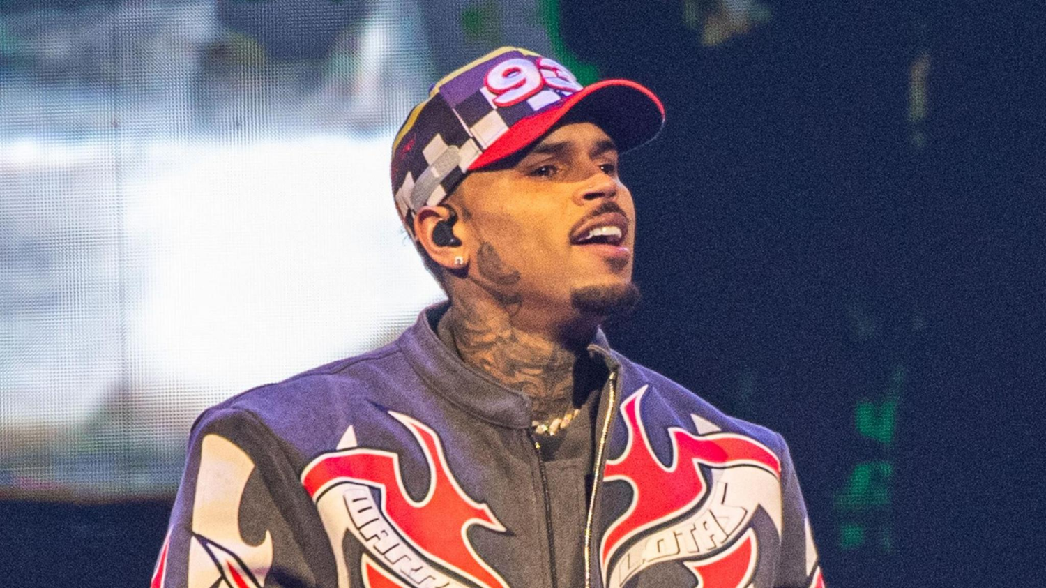 Chris Brown, hakkındaki suçlamaları reddetti